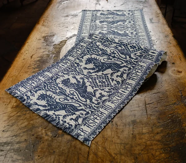 Cotton table runner "Rampant Lion" - Cotton, Table runners